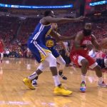 NBA – Draymond Green met encore son doigt dans l&rsquo;œil de James Harden