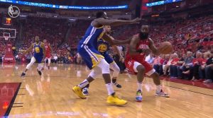 NBA – Draymond Green met encore son doigt dans l’œil de James Harden