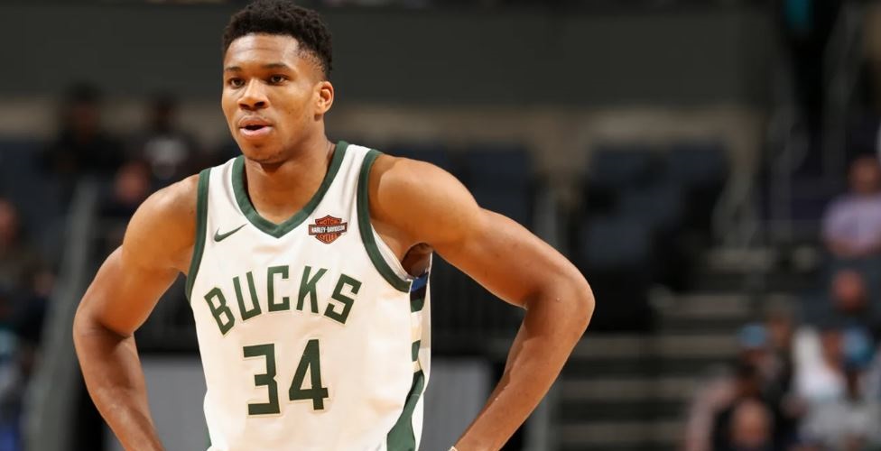 giannis antetokounmpo souhaite garder tout le monde