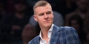 NBA – Kristaps Porzingis répond à la menace de RJ Barrett