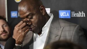 NBA – Comment Magic Johnson a scellé l’échec des Lakers sur le dossier Leonard