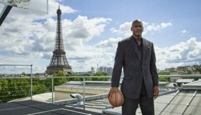 NBA – Après Magic en France, Michael Jordan s’offre des vacances de rockstar !