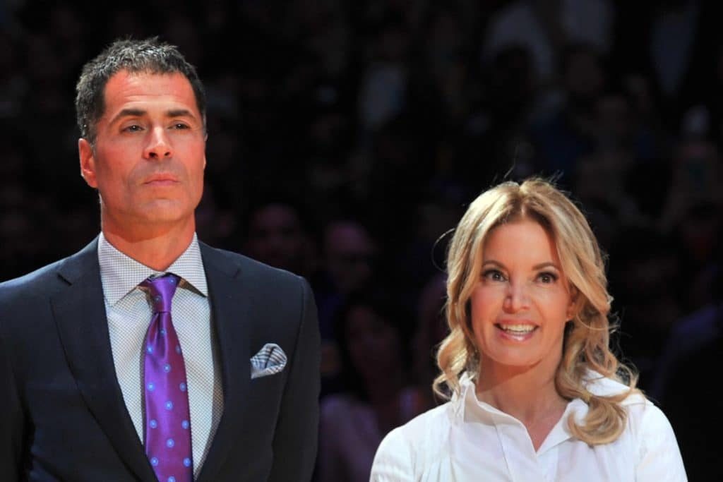 Nba Jeanie Buss Et Rob Pelinka Ont Encore Eu Tout Faux