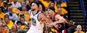 NBA – Steph Curry réagit au duel avec son frère