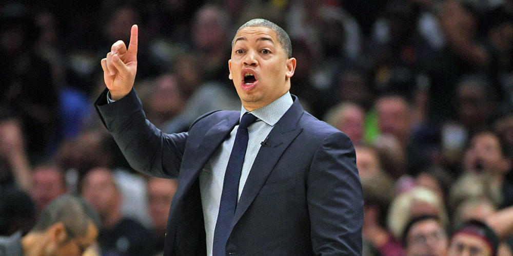 tyronn lue lakers