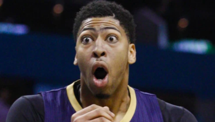 anthony davis choqué new orleans pelicans