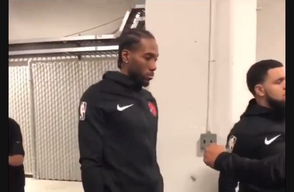 Kawhi Leonard et son énorme vent contre son coéquipier