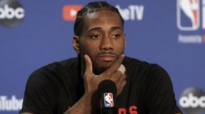 NBA – Pourquoi les Celtics et les Sixers ont refusé d’aller chercher Kawhi Leonard