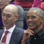 NBA – Barack Obama ovationné par la Scotiabank Arena