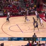 NBA – Jaxson Hayes termine un alley-oop en reverse dunk !