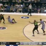 NBA – Brandon Rush sort un sale cross en Big 3 League