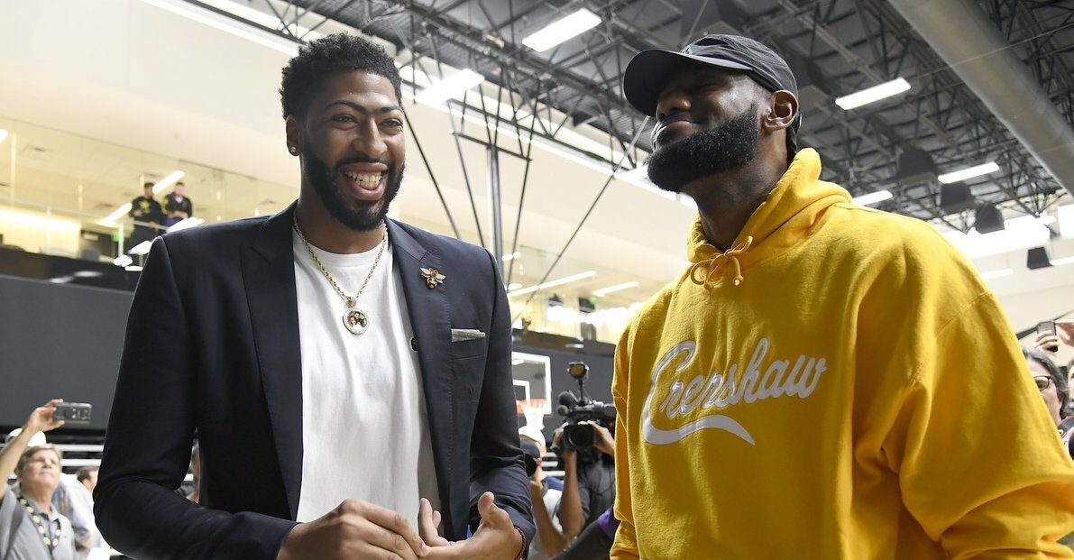 Anthony Davis LeBron James