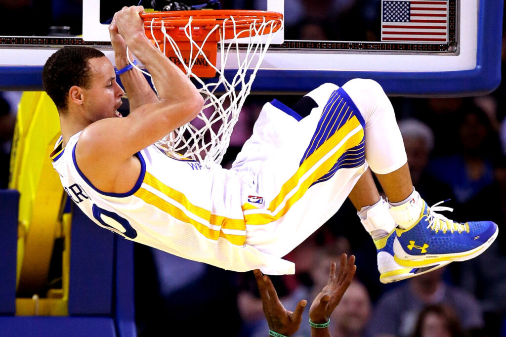 Curry dunk