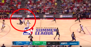 NBA – L’incroyable buzzer beater à mi-terrain de Josh Reaves !