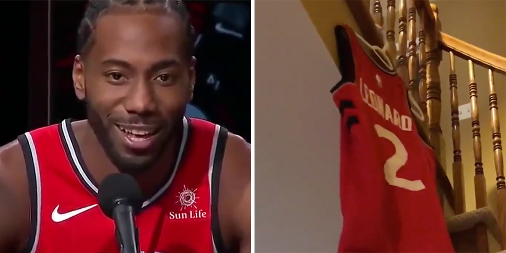 Un fan des Raptors retire le maillot de Kawhi Leonard pour lui rendre hommage