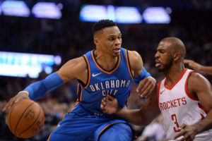 NBA – Plutôt Russell Westbrook ou Chris Paul avec Harden ? Des exécutifs donnent leur avis