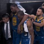 NBA – Steph Curry révèle ce qu&rsquo;il a dit à Kevin Durant au moment de sa blessure