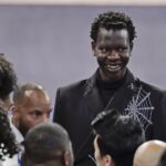 NBA – Bol Bol explique l&rsquo;histoire derrière son fameux costume de la Draft