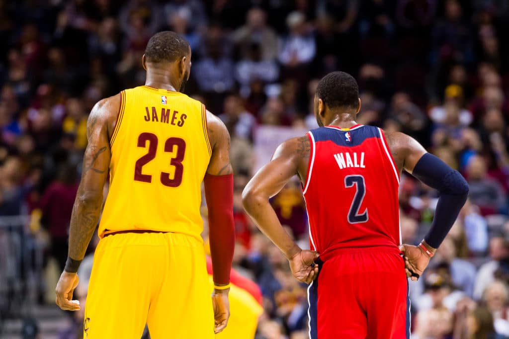 NBA John Wall vient à la rescousse de LeBron James