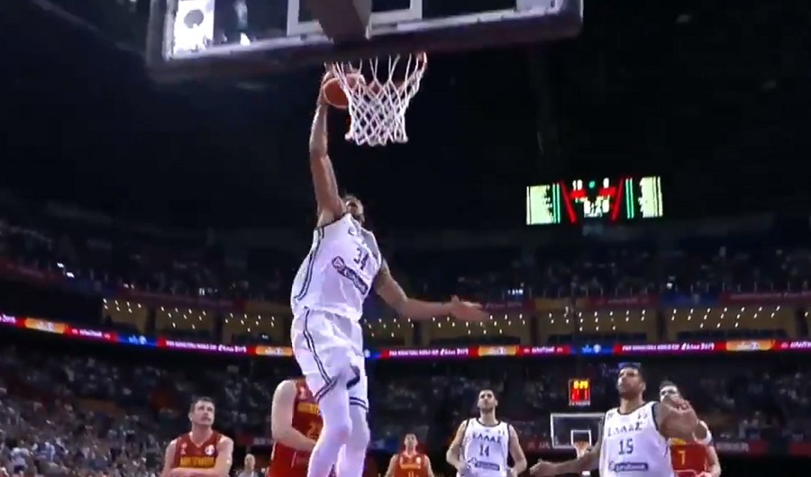 giannis antetokounmpo mondial dunk montenegro