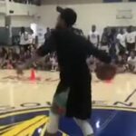 NBA – La facilité déconcertante de Steph Curry à mi-terrain