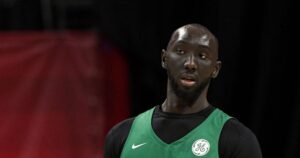 NBA – Pourquoi Tacko Fall n’est pas dans 2K20