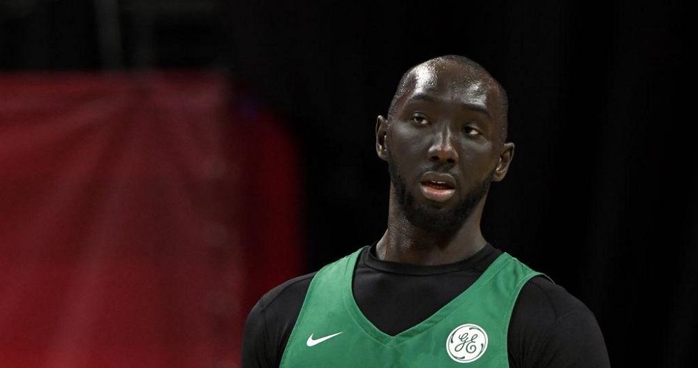 les parieurs à fond sur tacko fall