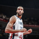 Mondial – Rudy Gobert taclé par Myles Turner avant France-USA