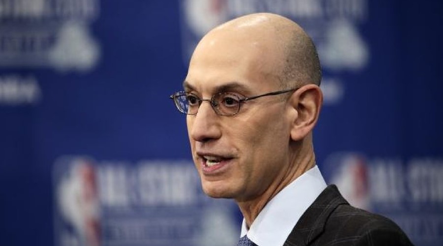 Adam Silver règle