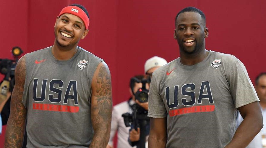 Carmelo anthony soutenu par Draymond Green