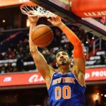 NBA – Enes Kanter réagit en direct à sa piteuse note de dunk sur 2K20