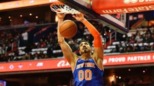 NBA – Enes Kanter réagit en direct à sa piteuse note de dunk sur 2K20