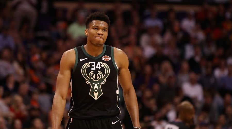 giannis trois points