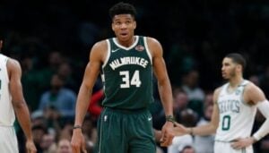 NBA – Giannis se met à genoux devant une équipe de l’Ouest