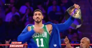 NBA – Enes Kanter devient champion à la WWE !