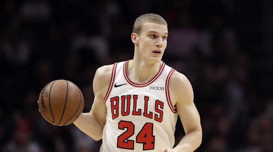 Lauri Markkanen pivot