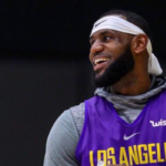 NBA – LeBron sort son meilleur t-shirt pour reprendre les workouts avec les Lakers !