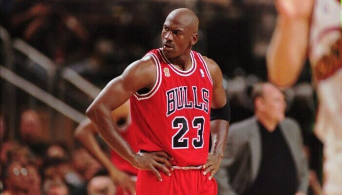 michael jordan sous le maillot des bulls