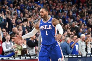 NBA – La raison de la bagarre entre Mike Scott et des fans de Philadelphie