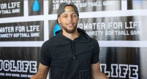 NBA – La nouvelle chaussure signature de Steph Curry se dévoile