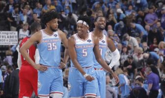 NBA – De’Aaron Fox et Marvin Bagley donnent la clé du succès des Kings De'Aaron Fox, Marvin Bagley et Harrison Barnes