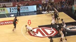 Australie – LaMelo Ball humilie son défenseur par deux fois sur la même action !