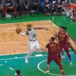 NBA – La passe magique de Marcus Smart