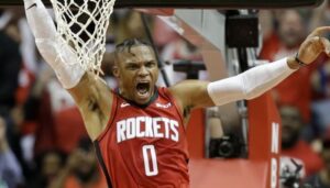NBA – Un premier triple-double pour Russell Westbrook qui dépasse Magic