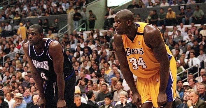 Chris Webber et Shaquille O'Neal durant les finales de conférence ouest 2002