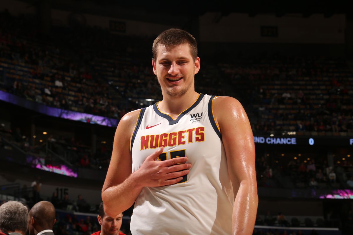 NBA - Nikola Jokic répond à ceux qui le critiquent sur son poids