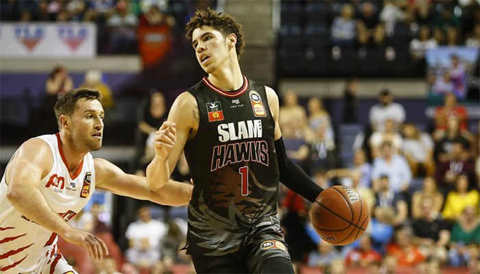 NBL/NBA - LaMelo Ball explose les compteurs pour son meilleur match en carrière !