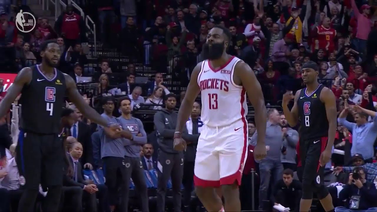 James Harden sur-excité après un panier clutch contre Kawhi Leonard et les Clippers de Los Angeles