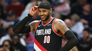 NBA – L’incroyable fou rire entre le banc des Raptors, Nick Nurse, et Carmelo Anthony