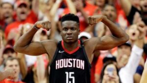 NBA – La drôle d’idée de Clint Capela pour réveiller les Rockets